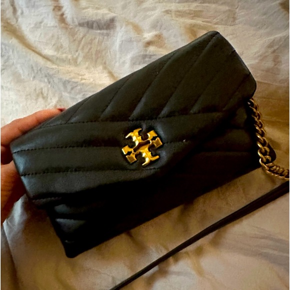 Tory Burch Handbags - Tory Burch wallet